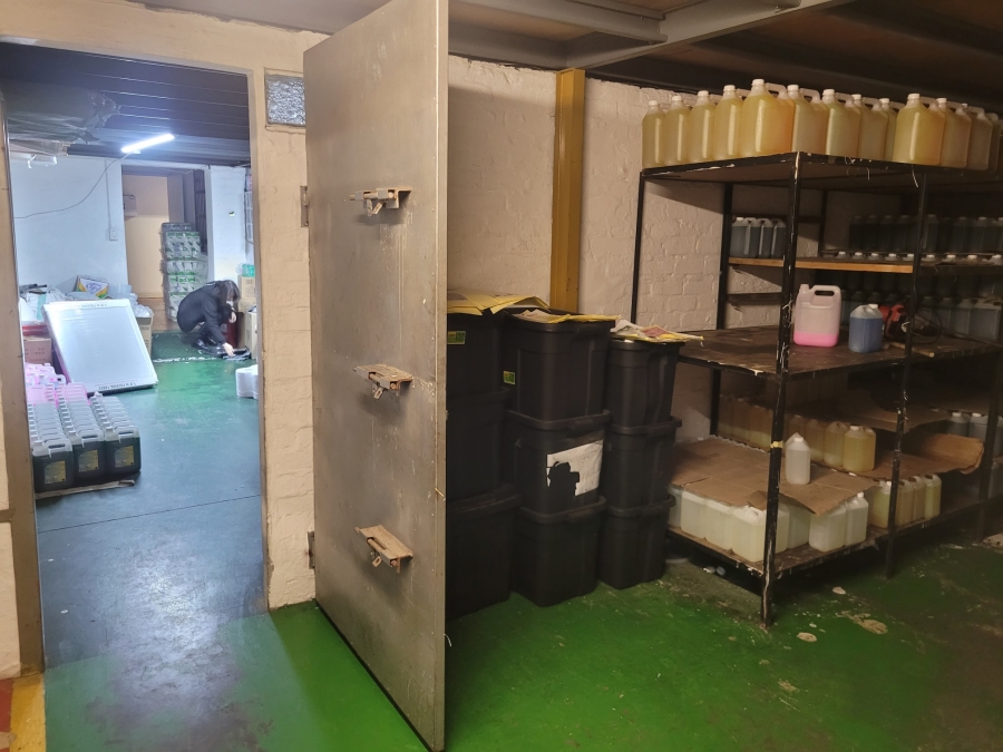 Commercial Property for Sale in Beaconvale Western Cape